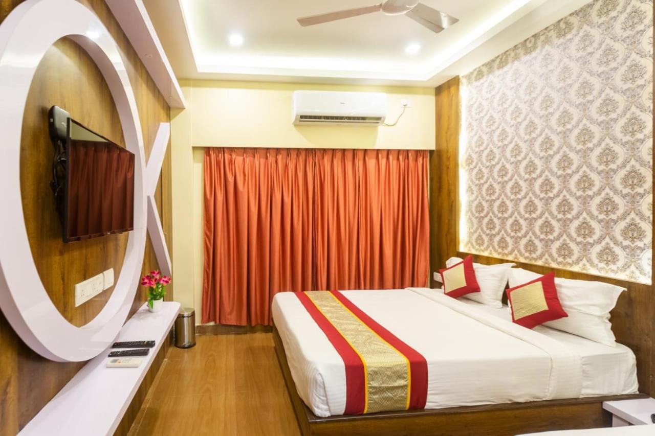 Hotel Rich Inn Chennai Esterno foto