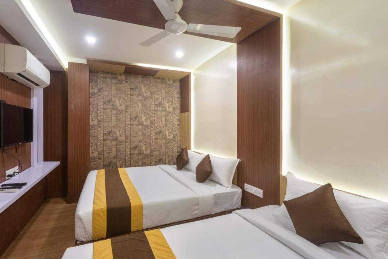 Hotel Rich Inn Chennai Esterno foto