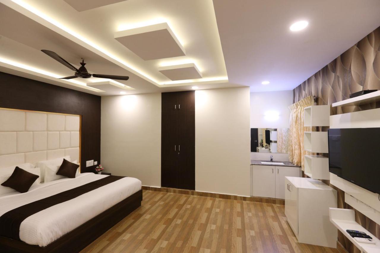 Hotel Rich Inn Chennai Esterno foto